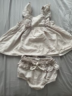 (Category: ) located in . Submitted by ning (Listing ID 1453878989, Image 1). Description: .