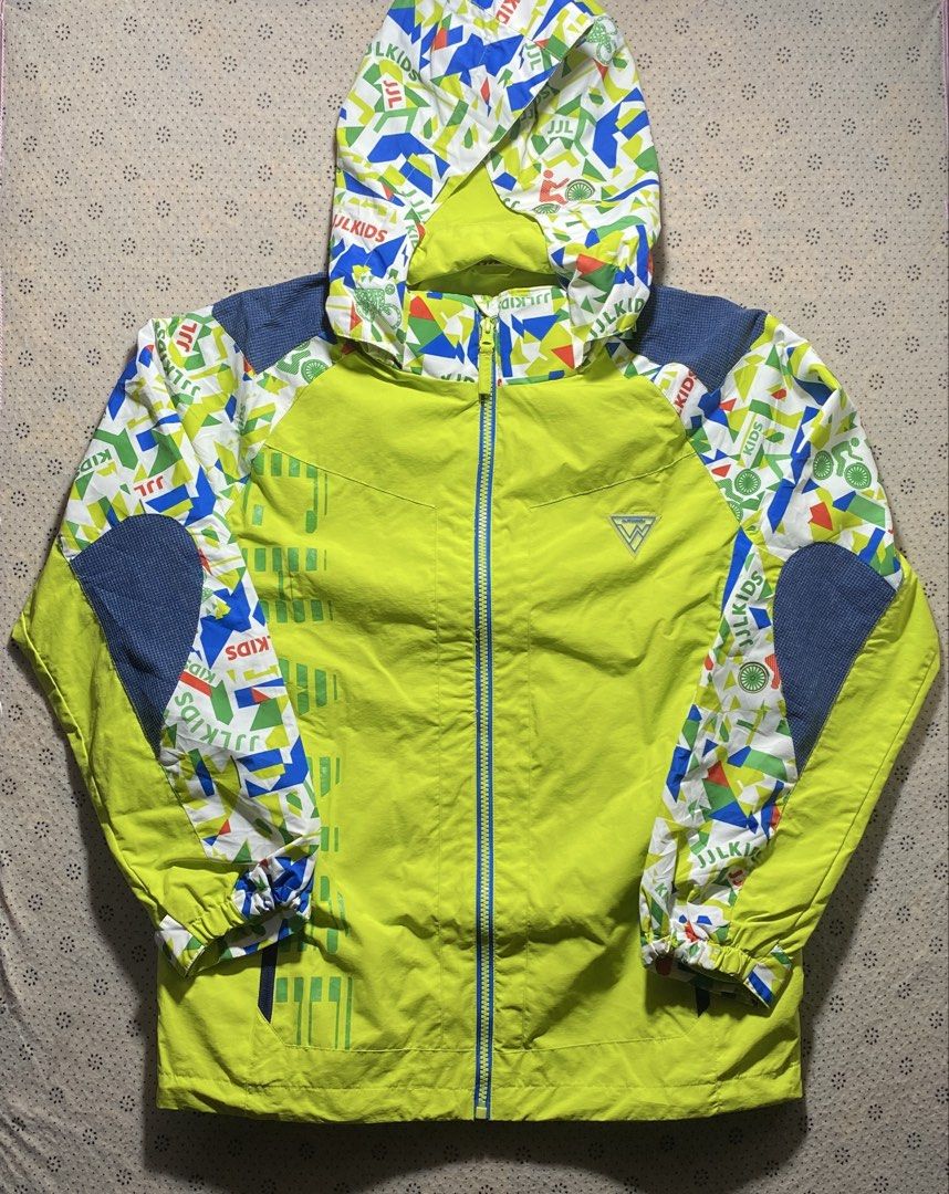 JJL Outdoor Hooded Windbreaker Jacket (Category: Coats, Jackets and Outerwear) located in Nasipit. Submitted by yopey (Listing ID 1453846905, Image 1). Description: JJL Outdoor Hooded Windbreaker Jacket Size: 21x25 Condition: Good Price: 150.