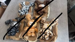 （分類：）位於 。 由 kkk_ccc2 提交（商品編號 1453828110，圖片 1）。簡介： 。