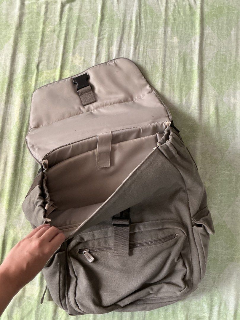 Kensington Canvas Backpack Grey Corduroy Trim (Category: Backpacks) located in Makati City. Submitted by carrillopr37736 (Listing ID 1453863001, Image 3). Description: - Grey canvas backpack with brown corduroy trim - Large compartment with drawstring and flap closure - Front zip pocket - Side pockets - Adjustable shoulder straps - Ideal for everyday use or travel!.