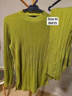 (Category: ) located in . Submitted by classyprelovedoutlet (Listing ID 1453840945, Image 1). Description: .