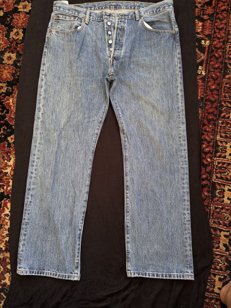 Levis 501 Jeans Men Size W38 L30 Light Blue (Category: Jeans) located in Pasuquin. Submitted by gabelli.declutters (Listing ID 1453826229, Image 2). Description: Levis 501 Jeans Men Size W38 L30 Light Blue Denim Model: Iconic 501 Size: W38 L30 Fit: Straight leg Closure: Classic button fly ✅AUTHENTIC ✅LIKE NEW ✅NO ISSUE ✅PRELOVED ❗️PRICES ARE NEGOTIABLE WAG LANG PO BARAT PLS 📍Location: Pasuquin, Ilocos Norte ❗️Please manage your expectations as t