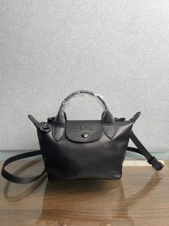 （分類：）位於 。 由 bellezza. 提交（商品編號 1453931518，圖片 1）。簡介： 。