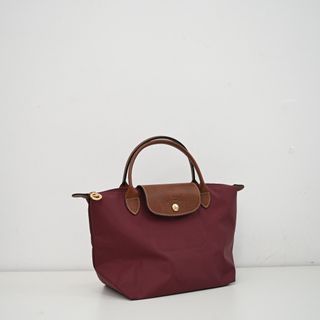 （分類：）位於 。 由 bellezza. 提交（商品編號 1453933405，圖片 1）。簡介： 。