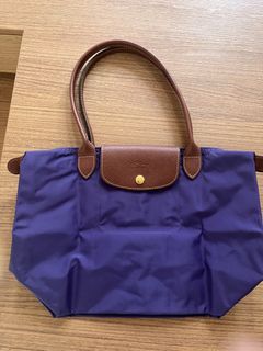 (Category: ) located in . Submitted by kayoko.k (Listing ID 1453904207, Image 1). Description: .