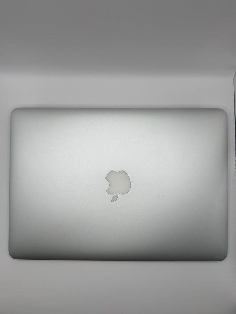 MacBook Air 13-Inch (2015) - Complete Starter Set (Category: Laptops & Notebooks) located in Las Pinas. Submitted by techietechtrove (Listing ID 1453928508, Image 3). Description: ✨ FOR SALE: MacBook Air 13-Inch (2015) - Complete Starter Set ✨ Looking for an affordable, reliable laptop for work, study, or daily browsing? This MacBook Air 13-inch is in 100% working condition and comes fully loaded with premium extras like an original Magic Mouse 2
