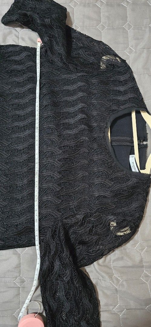 Mango Suit Black Lace Top Size M (Category: Sleeveless) located in Cainta. Submitted by mayiaba (Listing ID 1453880709, Image 3). Description: - Brand: Mango Suit - Color: Black - Size: M - Material: Lace - Features: Scalloped lace hem and sleeves - Versatility: Great for dressing up or down - Origin: Made in Morocco - Measurements: Approx. 18 inches pit to pit, 23 inches length 449+Shipping (LastPricePosted) Pay via maya/ gcash/bdo Deliverviagra
