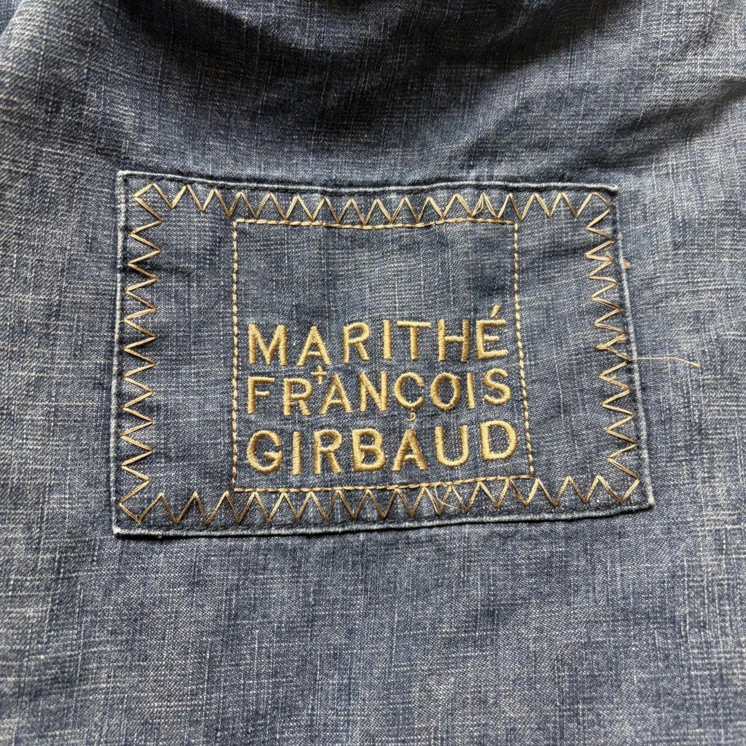 Marithe Francois Girbaud Jorts (Category: Shorts) located in Roxas City. Submitted by dailydrops.5800 (Listing ID 1453948859, Image 3). Description: Marithe Francois Girbaud Jorts Measurements are in Inches Waist: 42 Length: 29 Leg Opening: 14 Issue: None Condition: 9/10 Price: 500 + Shipping fee Feel free to DM us if you have questions.😉.