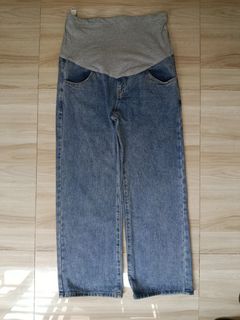 (Category: ) located in . Submitted by reloved_maternity (Listing ID 1453858509, Image 1). Description: .