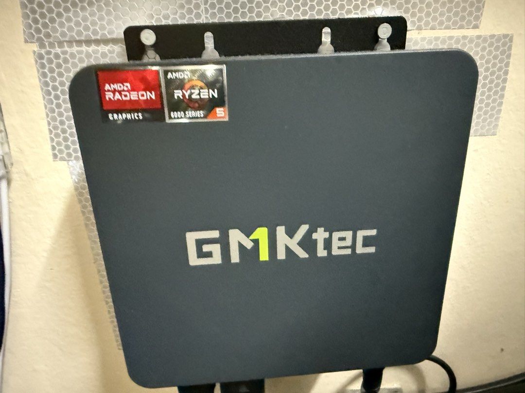 Mini PC (Category: Desktops) located in Kuala Lumpur. Submitted by ahadrami081883 (Listing ID 1453941807, Image 3). Description: GMKTec M6 Spec as below; - CPU AMD Ryzen 5 6600H built in GPU Radeon 660M - RAM 32GB 4800mhz sodimm (2 slot 16+16) - Storage SSD 512GB Netac + 1TB Acer FA200 Condition - lightly used for movies and browsing only If want include Monitor / Keyboard / Mouse / Headset, will be extra charge Price negotiable, location Kepong/