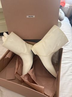 （分類：）位於 。 由 miranda9992 提交（商品編號 1453849546，圖片 1）。簡介： 。