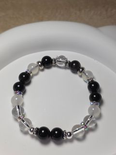 (Category: ) located in . Submitted by zophoros.crystals (Listing ID 1453957994, Image 1). Description: .