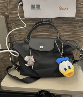 (Category: ) located in . Submitted by outlet_seller_jennie (Listing ID 1453997363, Image 1). Description: .