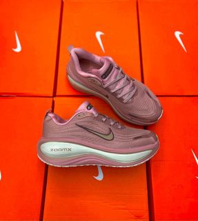 (Category: ) located in . Submitted by soledout_kicks (Listing ID 1453870801, Image 1). Description: .