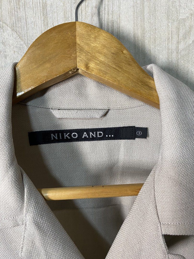 Niko and.. Open Collar Oversized Shirt (Category: Formal Shirts) located in Solano. Submitted by solothrifting (Listing ID 1453815408, Image 3). Description: Niko and.. Open Collar Oversized Shirt Condition: 9.5/10 Size on tag: 3, fits XL Length x Width: 28x25 Model: 5'10.