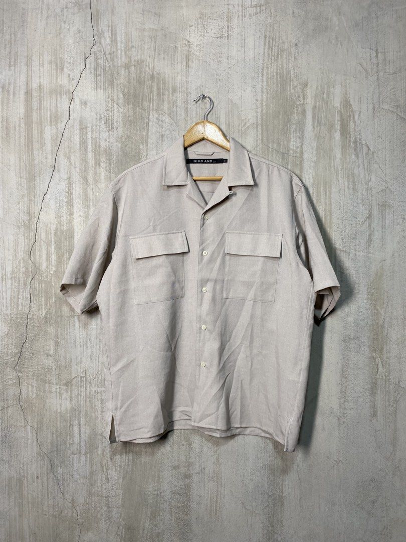 Niko and.. Open Collar Oversized Shirt (Category: Formal Shirts) located in Solano. Submitted by solothrifting (Listing ID 1453815408, Image 1). Description: Niko and.. Open Collar Oversized Shirt Condition: 9.5/10 Size on tag: 3, fits XL Length x Width: 28x25 Model: 5'10.