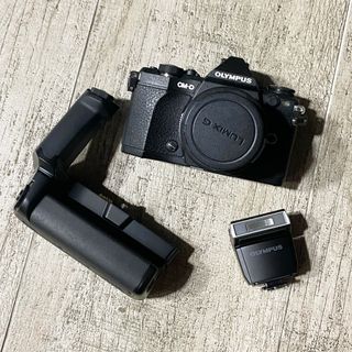 （分類：）位於 。 由 aramonoya 提交（商品編號 1453980660，圖片 1）。簡介： 。