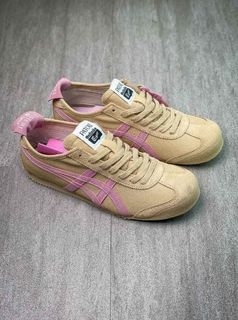 (Category: ) located in . Submitted by asingaporecity (Listing ID 1453910460, Image 1). Description: .