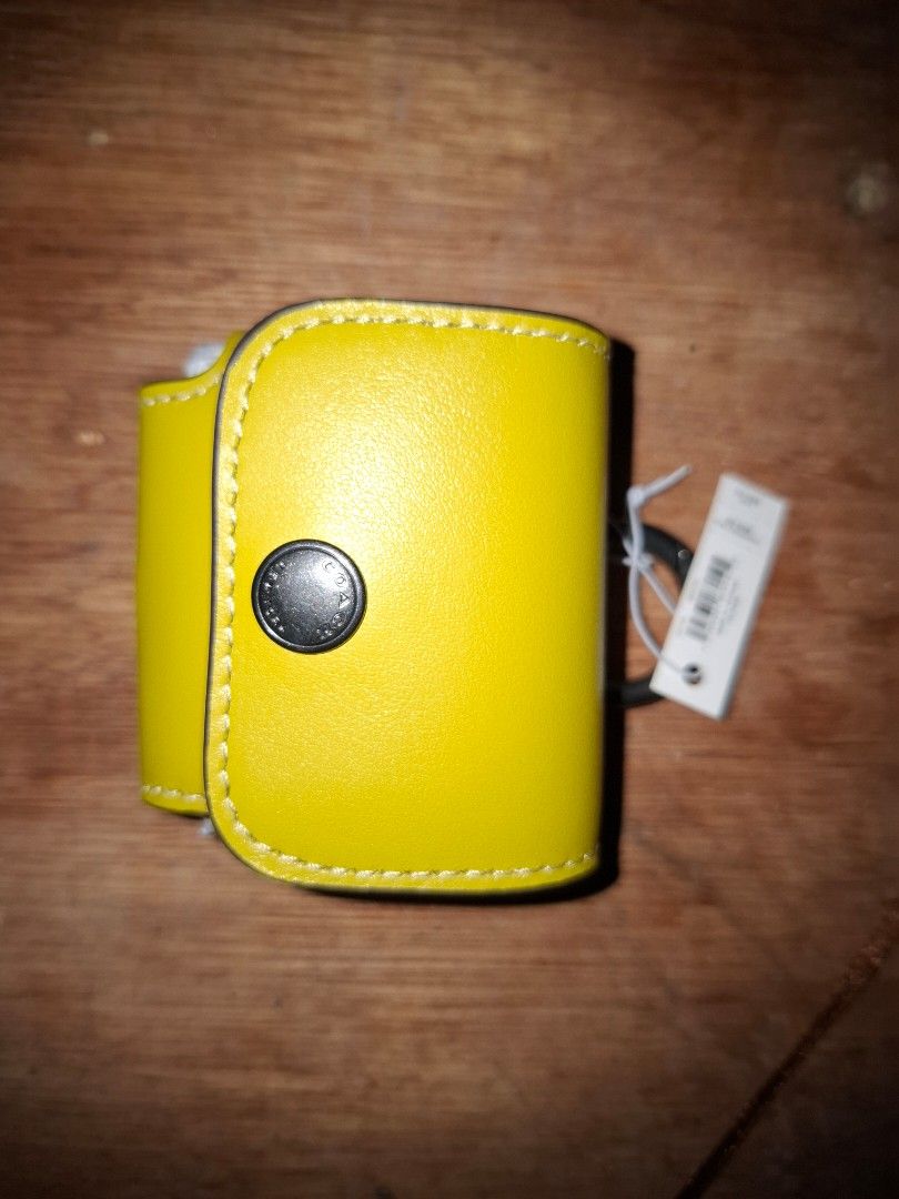 Original coach sprint belt bag (Category: Cross-body Bags) located in Iloilo. Submitted by haevyn (Listing ID 1453995322, Image 3). Description: Material: Signature smooth calf leather with smooth calf leather trim. Dimensions: 9 1/2" (Length) x 4 1/4" (Height) x 2 1/2" (Width). Features: Zip closure, fabric lining, outside zip pocket, and an adjustable 49" strap perfect for waist or crossbody wear..