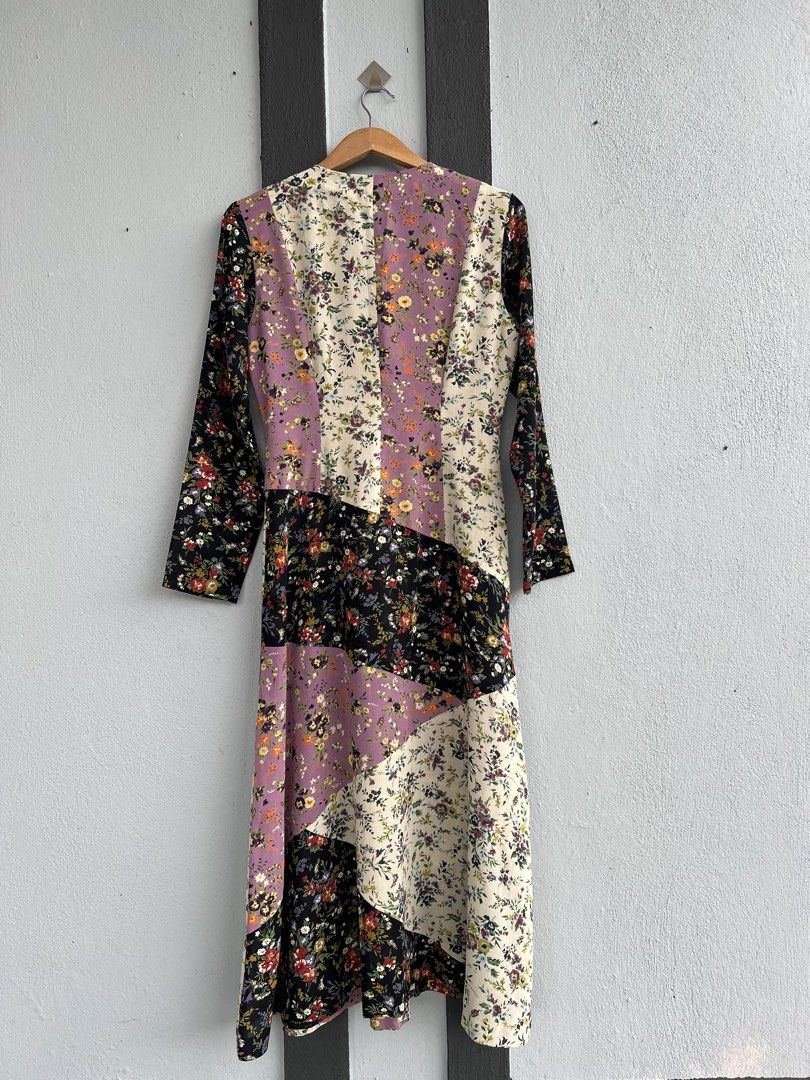 Patchwork Dress (Category: Dresses) located in Kota Tinggi. Submitted by shazlinmh (Listing ID 1453971458, Image 2). Description: Free shipping thru rumah oyen Material: Chiffon mix poly (not so sure) Size on tag: L Colour: Colourful 📏Measurement: Shoulder: 16” Bust: 36-38” Waist: 30” Hips: 40” Length: 49-49.5”.