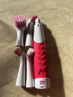 (Category: ) located in . Submitted by teaboutique (Listing ID 1453937024, Image 1). Description: .