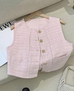 (Category: ) located in . Submitted by timelessfinds (Listing ID 1453954018, Image 1). Description: .