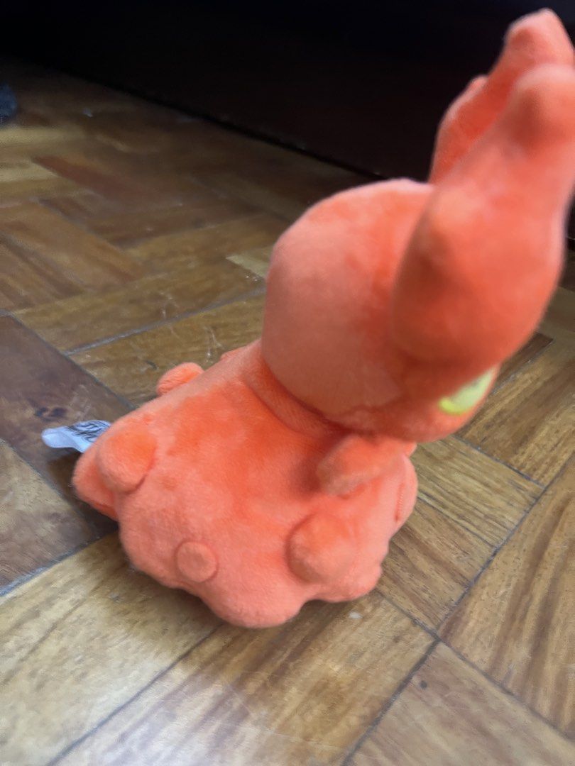 Pokemon Fit Slugma Sitting Cuties Plush (Category: Plushies & Soft Toys) located in Mandaluyong City. Submitted by mar.ang (Listing ID 1453916804, Image 2). Description: New condition with no clear issues. No tag from store.