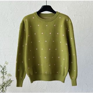 (Category: ) located in . Submitted by wardrobefira (Listing ID 1453921680, Image 1). Description: .