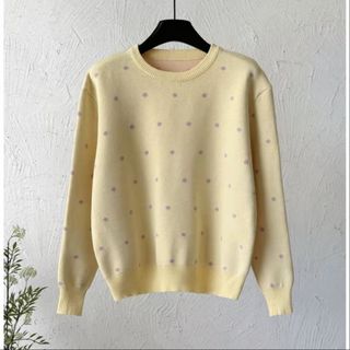(Category: ) located in . Submitted by wardrobefira (Listing ID 1453922163, Image 1). Description: .