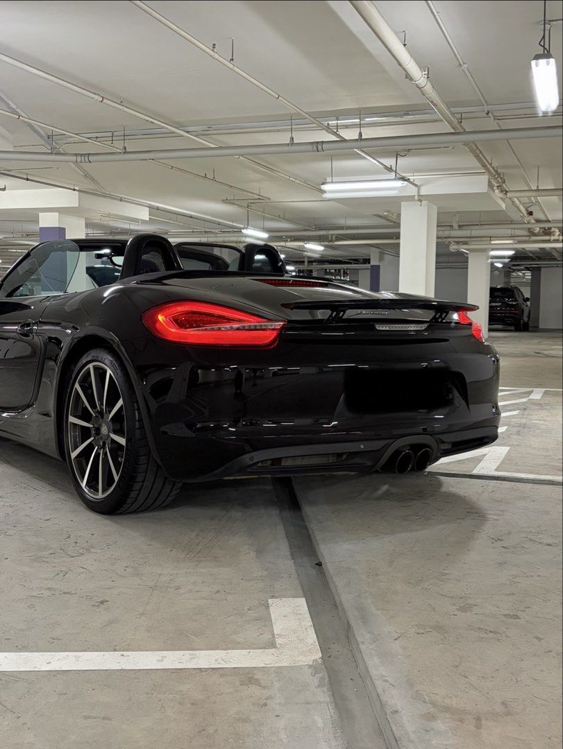 Porsche Boxster PDK 2.7 Black Edition (A) (Category: Used Cars) located in Singapore. Submitted by xl0737 (Listing ID 1453948456, Image 3). Description: 2.7-liter flat-six engine, producing 261 horsepower and 280 Nm of torque combined with a 7 speed PDK gearbox from 0-100 km/h in 5.7s 2 owner unit Extra transfer count due to carplate retention and coe loan Low mileage Owner’s 4th car Well maintained weekend car Black Edition variant Porsche sport