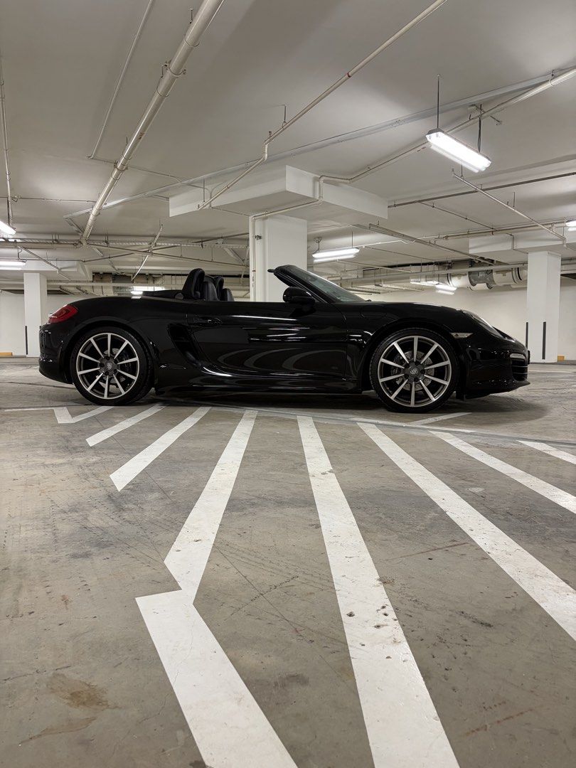 Porsche Boxster PDK 2.7 Black Edition (A) (Category: Used Cars) located in Singapore. Submitted by xl0737 (Listing ID 1453948456, Image 2). Description: 2.7-liter flat-six engine, producing 261 horsepower and 280 Nm of torque combined with a 7 speed PDK gearbox from 0-100 km/h in 5.7s 2 owner unit Extra transfer count due to carplate retention and coe loan Low mileage Owner’s 4th car Well maintained weekend car Black Edition variant Porsche sport