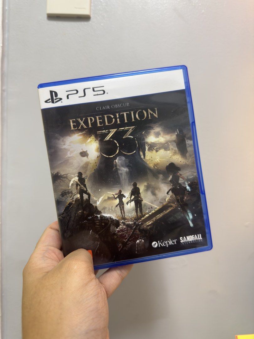 PS5 Clair Obscur Expedition 33 CD Game (Category: PlayStation) located in Pasig City. Submitted by robbiseraphin (Listing ID 1453968872, Image 1). Description: 🎮 Selling: Clair Obscur Expedirion 33 for the PS5 💰 For only 1700 php! —————— 📱PM me if you have any questions .