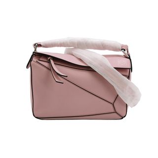 (Category: ) located in . Submitted by shopsonders (Listing ID 1453915865, Image 1). Description: .
