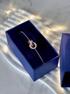 (Category: ) located in . Submitted by twinkle_treasures.premium (Listing ID 1453832943, Image 1). Description: .