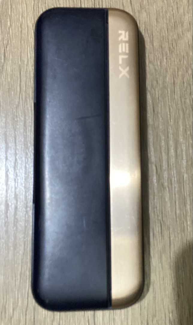 RELX CHARGING CASE (Category: Chargers) located in Caloocan City. Submitted by denzel1l (Listing ID 1453939819, Image 1). Description: 1500MAH 9/10 condi Few scratches but presentable barely used Compatible all standard version of relx infinify 1 Maypajo caloocan loc Meet up✅shipping✅pick up✅.
