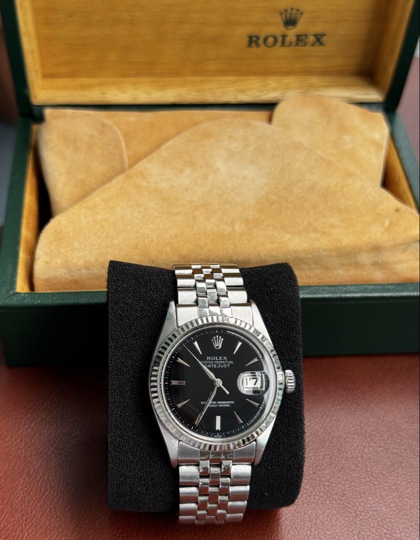Rolex Oyster Perpetual Datejust 36mm (Category: Luxury Watches) located in Quezon City. Submitted by mjgorobat15 (Listing ID 1453843587, Image 3). Description: Rolex Oyster Perpetual Datejust 36mm •Reference No. 1601 •White Gold 18k Flutted Bezel •Movement: Rolex Automatic caliber 1560 •Case diameter: 36mm •Year 1969 birth watch •Rare Alpha hands and Dagger markers •Newly Serviced July 2026 (own watchmaker) •22 links complete •Inclusions: Origina