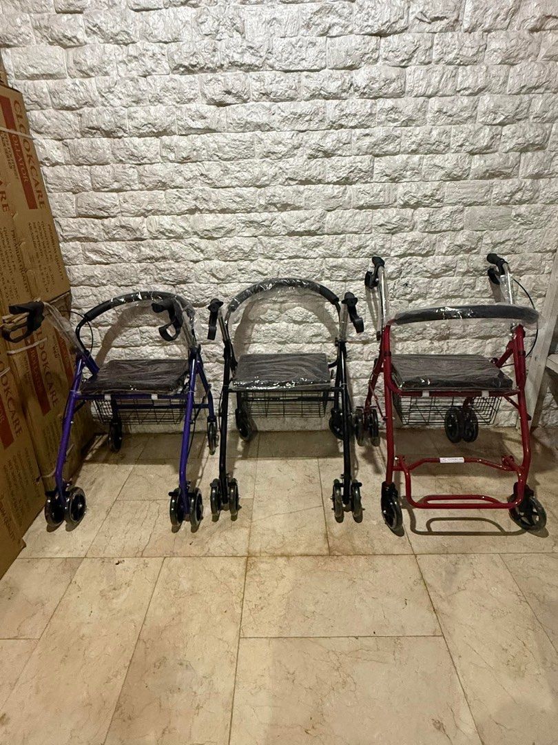 Rollator With footrest (Category: Medical Supplies & Tools) located in Quezon City. Submitted by inday2026 (Listing ID 1453875965, Image 1). Description: Brandnew Pick up Deliver COD Gcash Or Bank upon deliver All Items Medical Supplies are Available Onhand We Ship Nationwide ✈️ Same day Delivery thru lalamove🚚 DM us for inquiries/orders Tell no. 7148 8527.