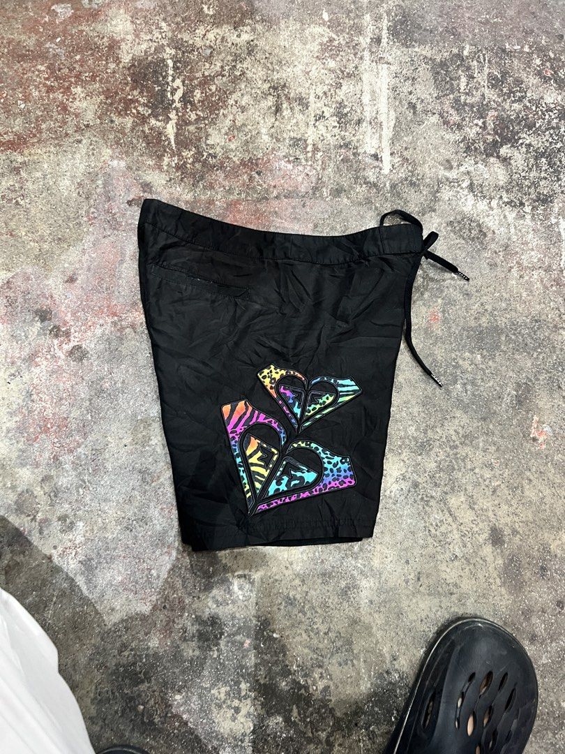 roxy (Category: Activewear) located in Manila. Submitted by teampuyat224792 (Listing ID 1453929457, Image 3). Description: brand - roxy condition - excellent waitsline - 30 length - 14 .
