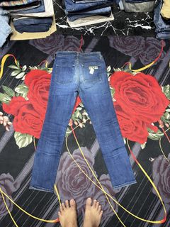 (Category: ) located in . Submitted by BAZAROUTLETSTORE (Listing ID 1453817220, Image 1). Description: .