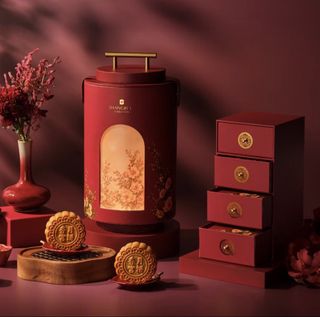(Category: ) located in . Submitted by luxgiftsg (Listing ID 1453993332, Image 1). Description: .