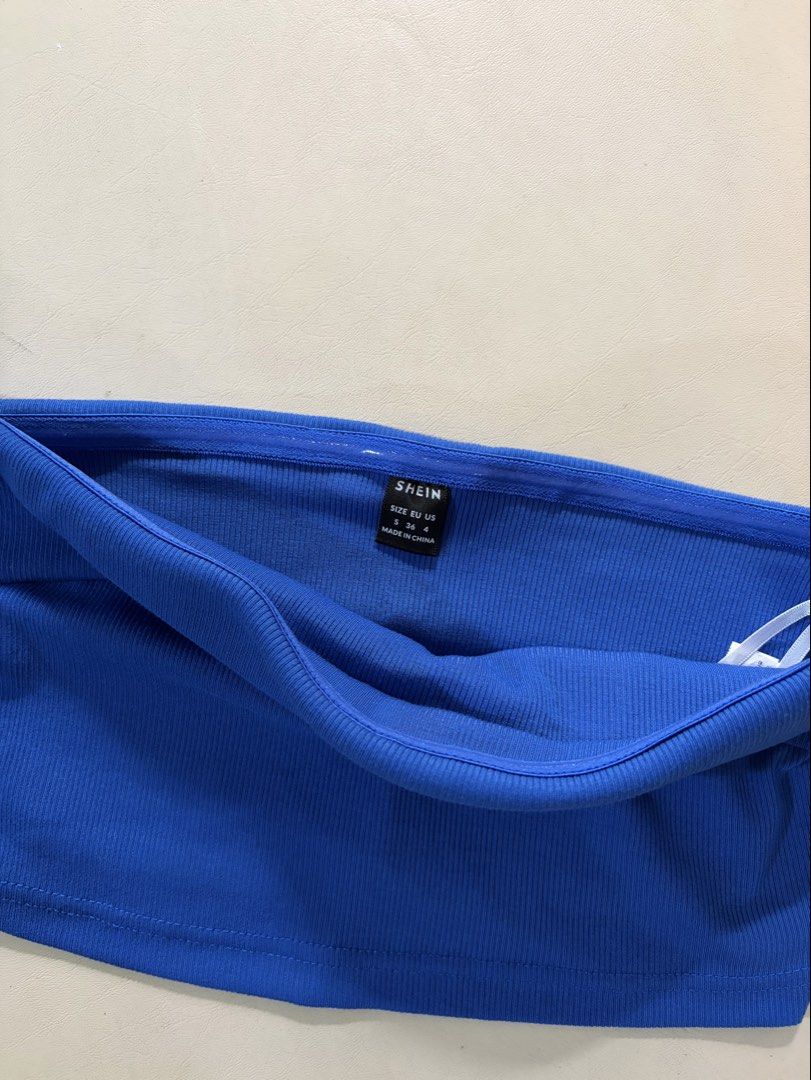 shein cobalt blue tube top (Category: Sleeveless) located in Cainta. Submitted by comethruuu (Listing ID 1453859596, Image 2). Description: used once only for pics size small super nice color! no flaws (no stains, no holes).