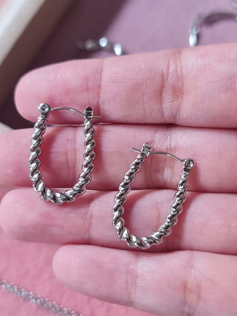 Silver Stainless Steel Hoop Earrings (Category: Earrings) located in Dasmarinas. Submitted by danabrie22 (Listing ID 1453926510, Image 3). Description: 10/10 condition brand new stainless steel.