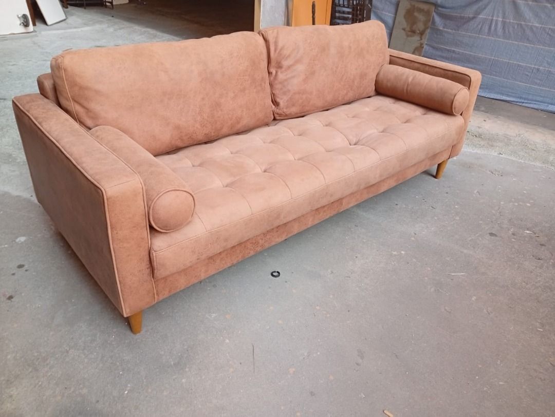 Sofa (Category: Sofas) located in Petaling Jaya. Submitted by nm016648427690 (Listing ID 1453963470, Image 3). Description: Sofa RM-380 Code :S-051 Stock Available : 1 Condition : Goods ** (ABOVE PRICE DOES NOT INCLUDE DELIVERY & INSTALLATION) ** We are specialist in BUY or SELL New/Used Home Furniture or Office Equipment [ Perabot Kita Furniture ] Address: L1-03 times 89 Jalan 8A/133, Taman Sri Sentosa, 58000,kuala Lumpur OFFICE HOUR : 08:30 AM 