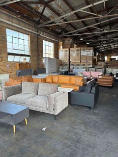(Category: ) located in . Submitted by priceworthfurniture (Listing ID 1453817729, Image 1). Description: .