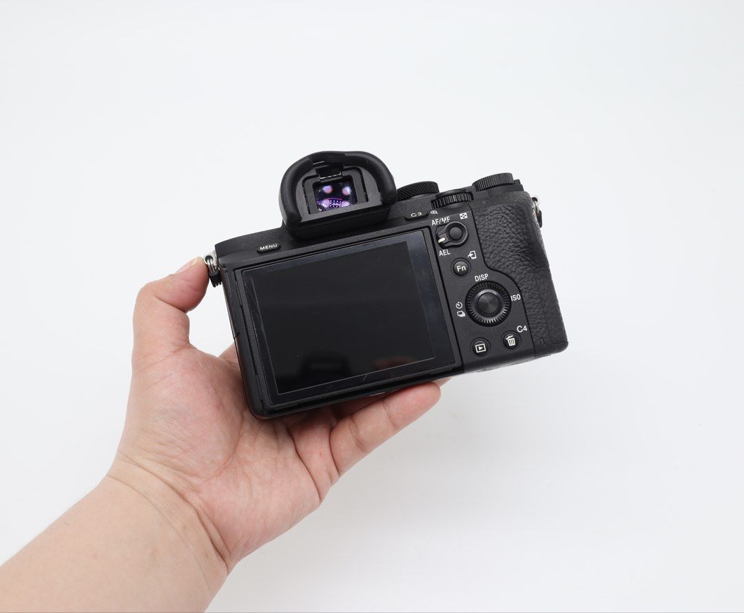 Sony a7II Full frame body (Category: Cameras) located in Manila. Submitted by jaimeeloutan (Listing ID 1453897801, Image 2). Description: for sale! Sony a7ii Full Frame Camera body only 💰33,490 body only fixed price posted Shutter count 20k No issue check all you want Minor sign of usage presentable Actual picture posted already wag maghanap ng wala sa post - The Sony a7 II 24.3 MP full-frame camera 5-axis in-body image stabilization, a 117-poin