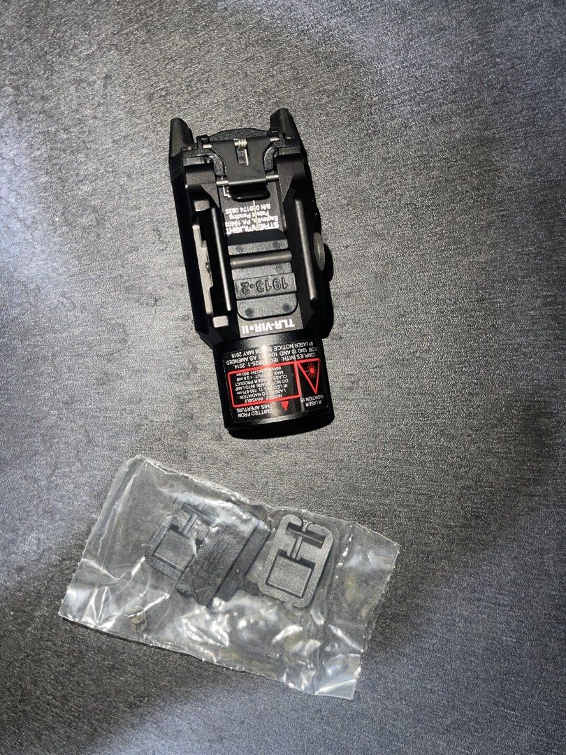 STREAMLIGHT TLR VIR2 (Category: Other Sports Equipment and Supplies) located in Pasig City. Submitted by wisephoenix.aa7e4a (Listing ID 1453924857, Image 2). Description: Illuminator and IR.