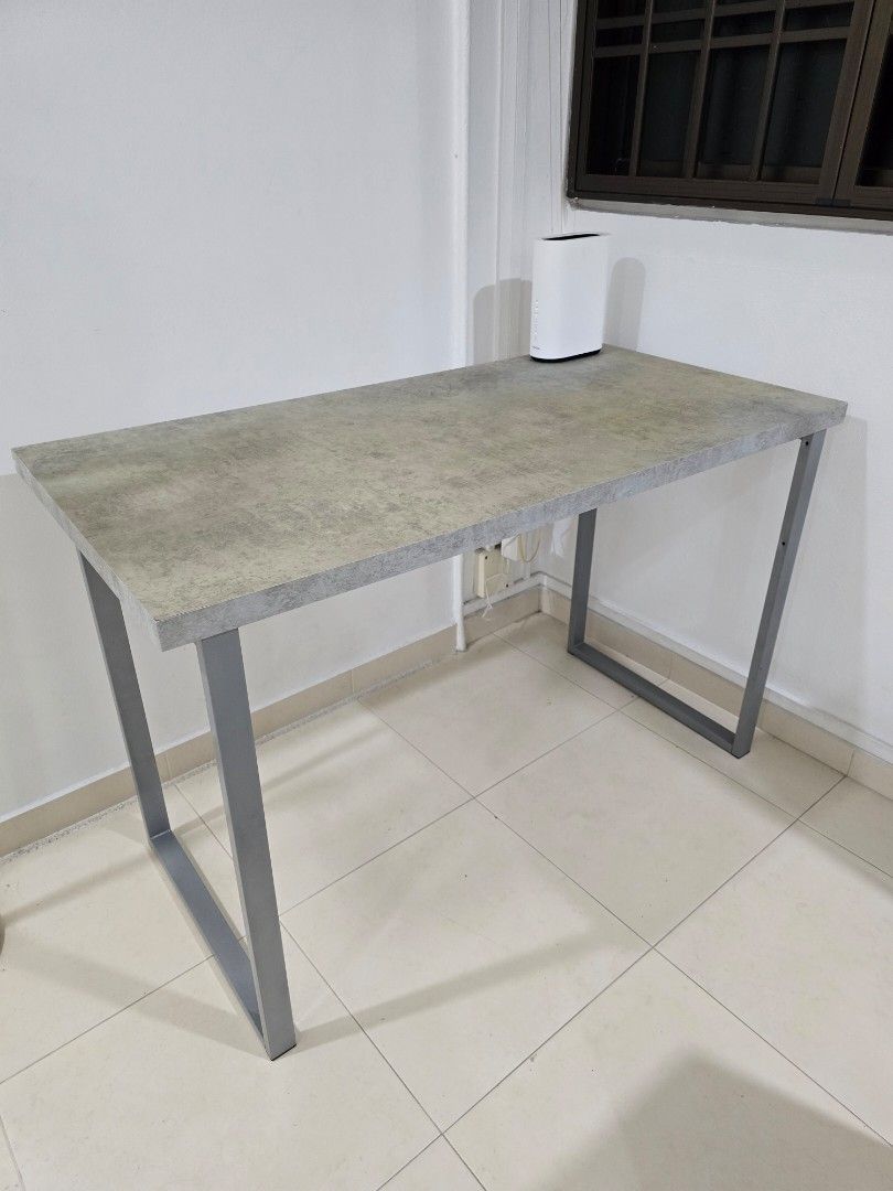 Study Table (Category: Tables & Sets) located in Singapore. Submitted by michael_0929 (Listing ID 1453813538, Image 1). Description: Moving out.