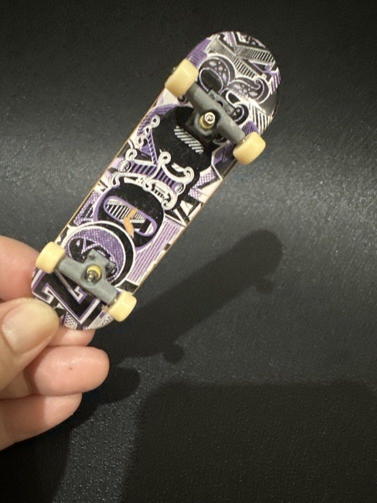 Tech Deck (USED) (Category: Action & Battle Toys) located in Manila. Submitted by krystalchewey_ (Listing ID 1453854662, Image 3). Description: Used Actual Photo Posted 200php .