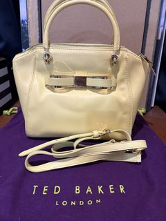(Category: ) located in . Submitted by preloved.cheetah (Listing ID 1453935042, Image 1). Description: .