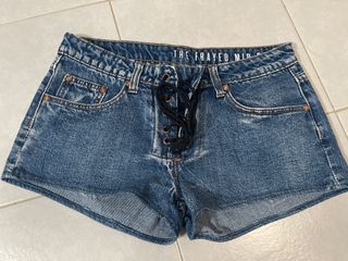(Category: ) located in . Submitted by jasper0322 (Listing ID 1453975210, Image 1). Description: .